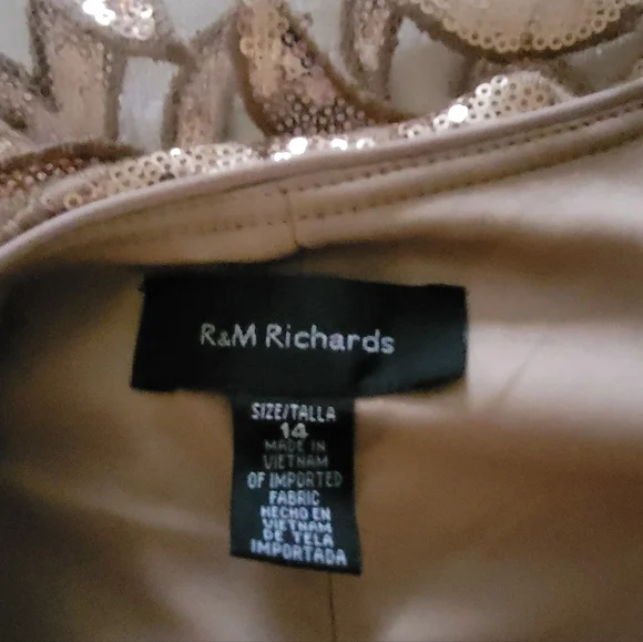 R&M RICHARDS DRESS - Picture 8 of 8